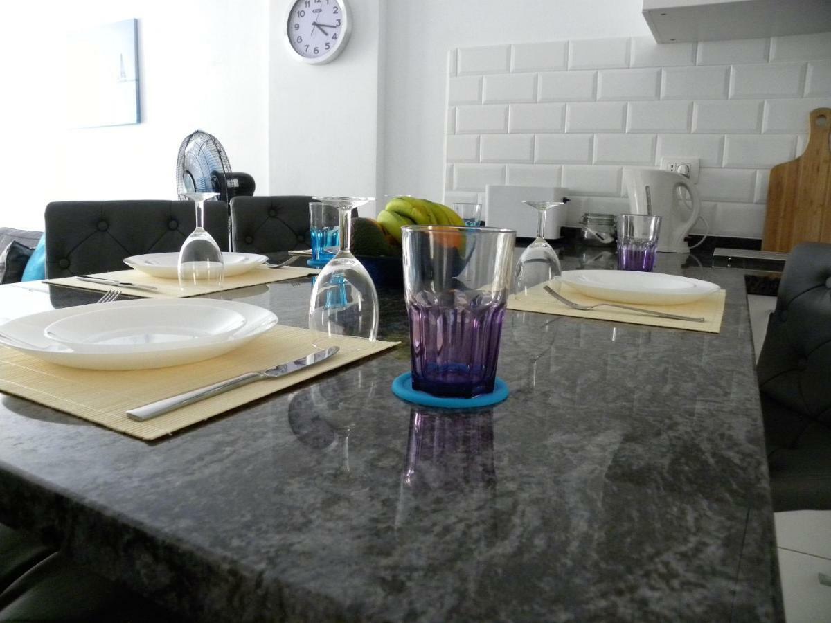 Ben'Sholidayflat Ideal For Families Groups And Couples Terrace Solarium Wi-Fi Netflix Smart Tv El Médano Extérieur photo